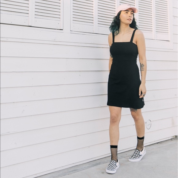 🌴🌼VANS- BONITA DRESS🌼🌴 - Picture 6 of 11